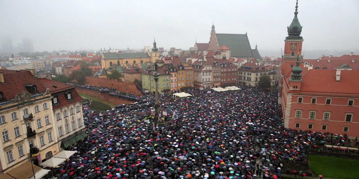 Demonstracja na pl. Zamkowym.