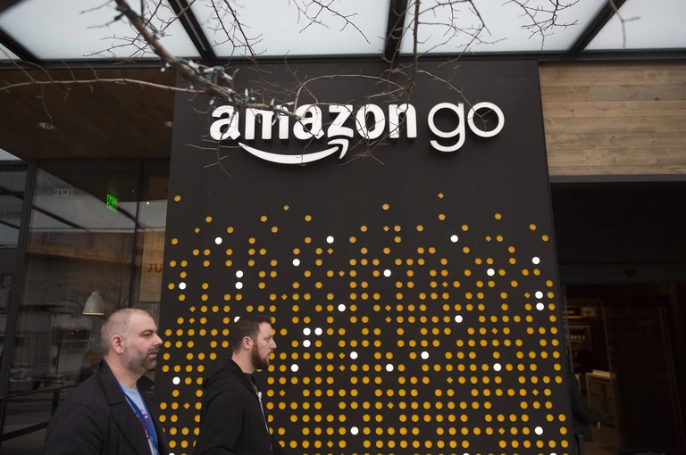 Otwarto Amazon Go, pierwszy sklep bez kas. Jak to działa? [ZDJĘCIA] -  Forsal.pl