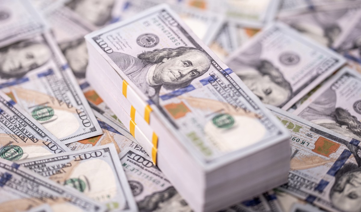 Polski rząd idzie po pieniądze do USA. Dolarowy dług zwiększy się o połowę