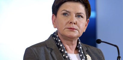 Wygwizdali Wałęsę. Jest komentarz Szydło