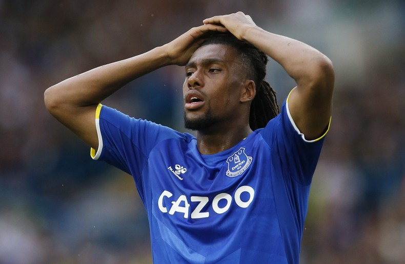 Άλεξ Ιβόμπι