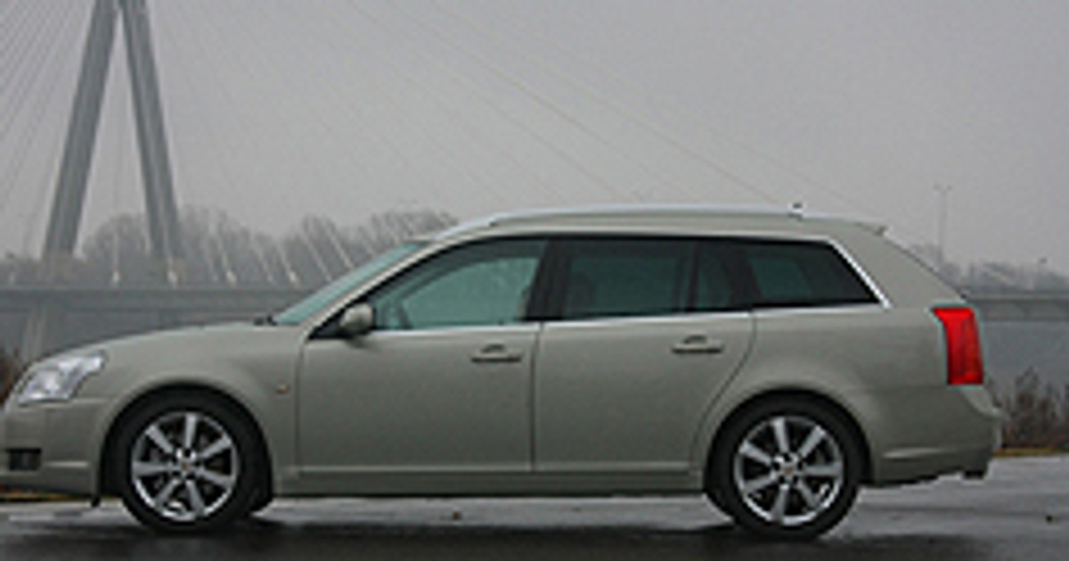 Cadillac bls амортизатор