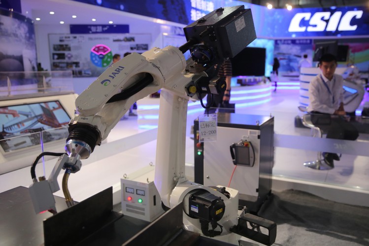 Mechaniczne ramię spawalnicze