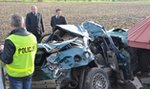 Auto wjechało w przystanek. Już trzy osoby nie żyją!