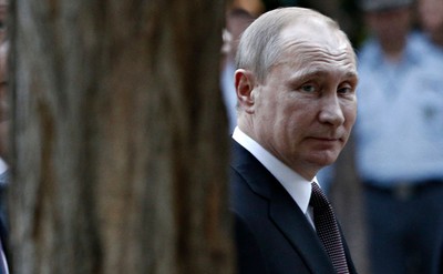 Władimir Putin: Ci, którzy godzą się z pisaniem historii na nowo, są jak kolaboranci