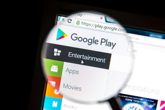 Svi smo dobili ISTI MEJL OD Google: Niko ga nije pročitao, a u njemu piše nešto što Android korisnici ne znaju - telefon troši internet čak i kad ga ne koristite