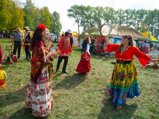 Tradycje romskie nie pozwolą uniknąć podatku
