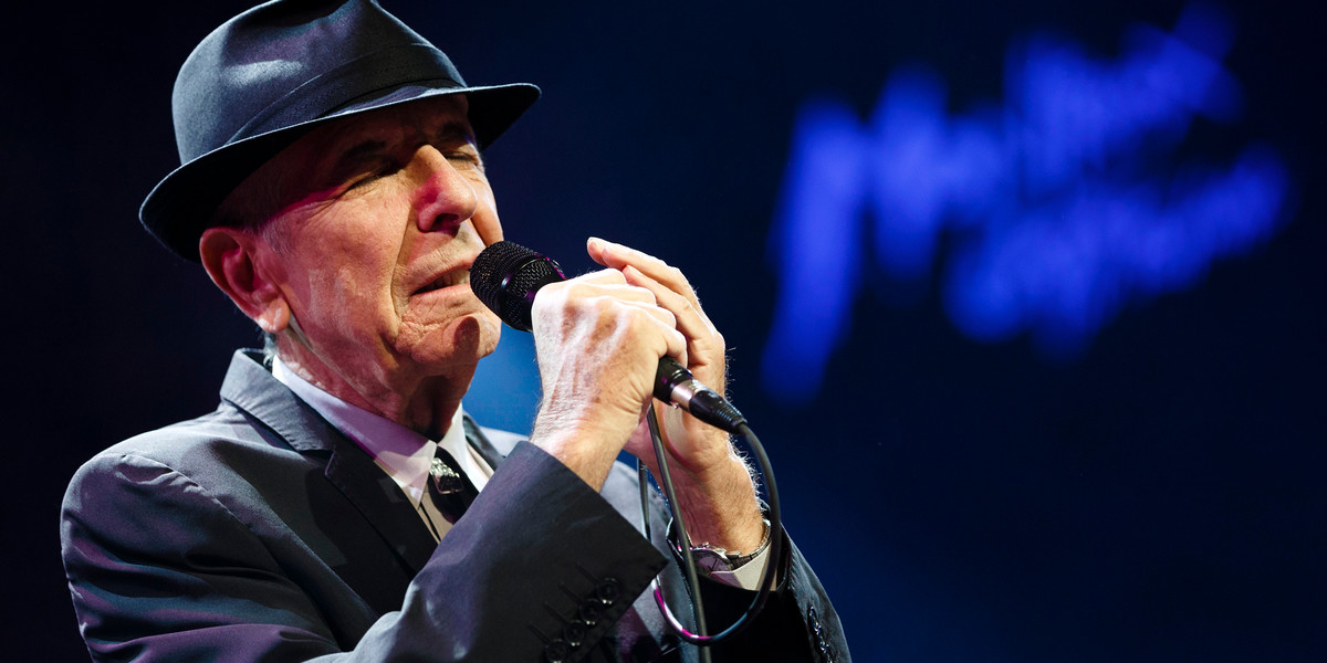 Leonard Cohen, pioneering voice of rock and folk, is dead at 82