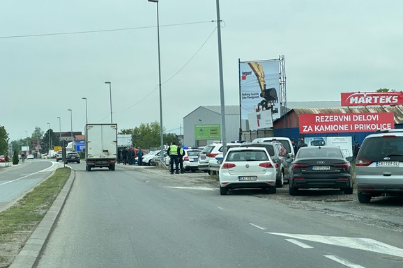 PRVE SLIKE SA MESTA PUCNJAVE U ČAČKU Mario ubijen u fabrici, policija traga za UBICOM (FOTO)