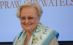 Prof. Łętowska: To już nie jest państwo z tektury, to jest państwo wiązane sznurkiem