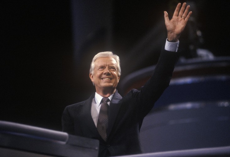 <b>Były prezydent USA Jimmy Carter (lata 1977-1981)</b>
<br>
<br>
Kojeni prezydenci USA radzili już sobie lepiej. Jimmy Carter na przykład zajął się głównie pisaniem - spisał nie tylko wspomnienia, jego autorstwa jest także książka dla dzieci, tomik poezji oraz powieść historyczna.