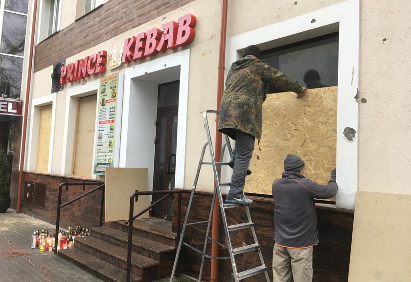 Dwaj cudzoziemcy zatrzymani po zabójstwie Polaka zwolnieni do domu