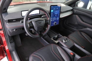 Nowy Ford Mustang Mach E Na Pradzie Przejedzie Nawet 610 Km