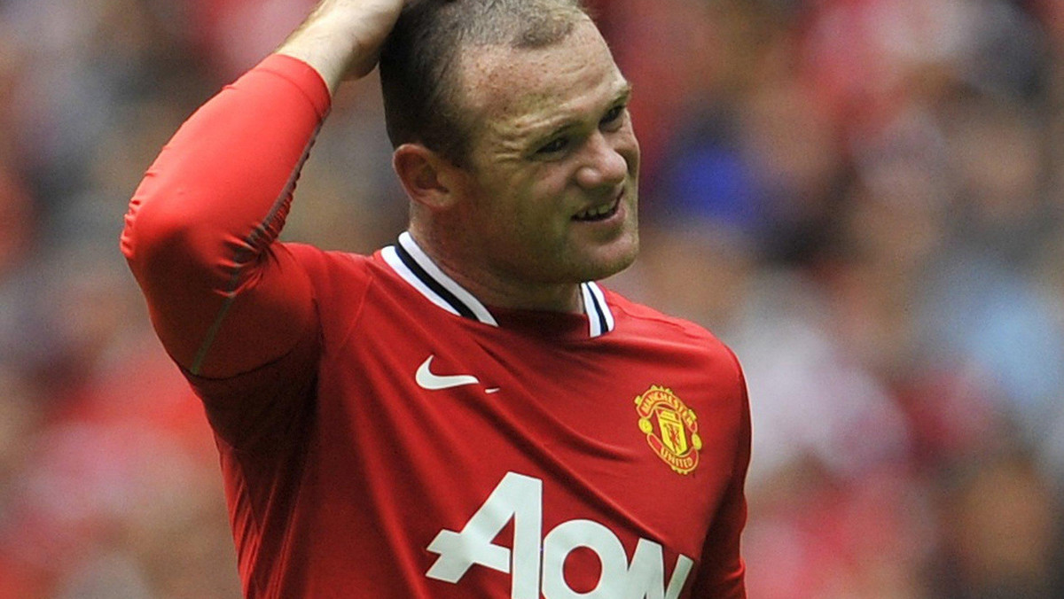 W meczu Ligi Mistrzów, w którym Manchester United pokonał Otelul Galati 2:0, w pomocy w drużynie Czerwonych Diabłów grał Wayne Rooney.