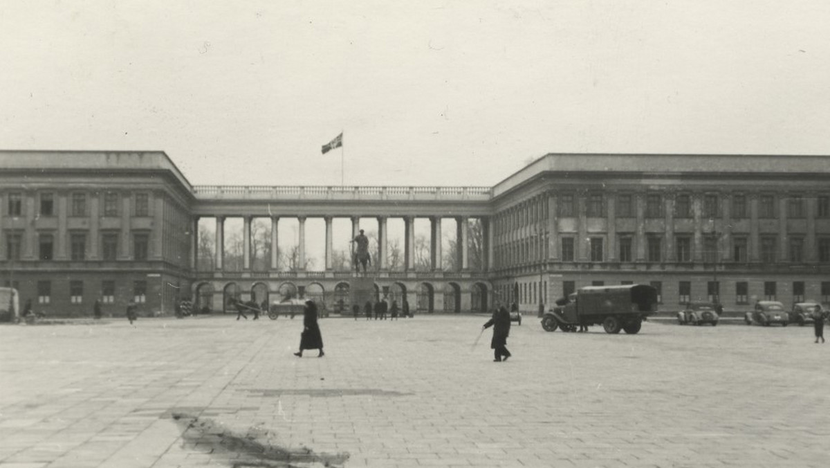 Do archiwum gdańskiego IPN trafił zbiór zdjęć dokumentujących m.in. szlak bojowy żołnierzy Wermachtu w czasie II wojny światowej. Fotografie ukazujące m.in. działania w Polsce we wrześniu 1939 r. posłużą do badań a także jako ilustracje do publikacji historycznych.