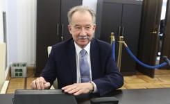 Hermeliński: Doświadczenie i intuicja podpowiadają mi, że maile Dworczyka są autentyczne