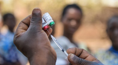 Ghana first to approve Oxford’s malaria vaccine
