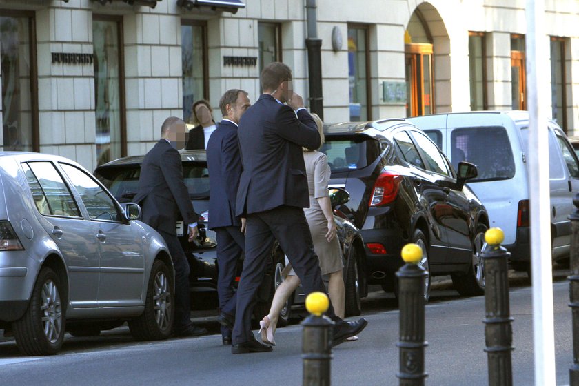 Tusk z żoną w restauracji