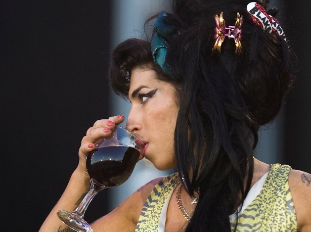 Amy Winehouse zdetronizowana. I to przez kogo!