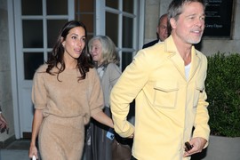 Bred Pit samo što NE DUBI NA TREPAVICAMA kako bi sačuvao vezu sa 29 GODINA MLAĐOM INES: Dok se ona baškari u njegovoj u vili, on čini sve samo da je USREĆI