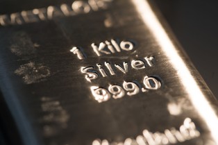 Polska nie jest jednak numerem jeden? Złoża srebra znacznie mniejsze, zaszła pomyłka