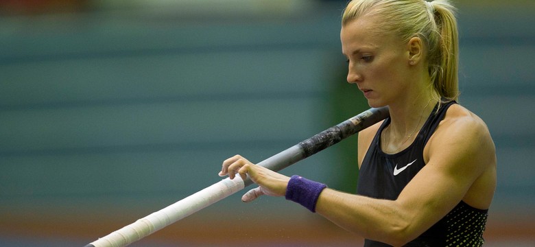 Anna Rogowska będzie skakać na... męskiej tyczce