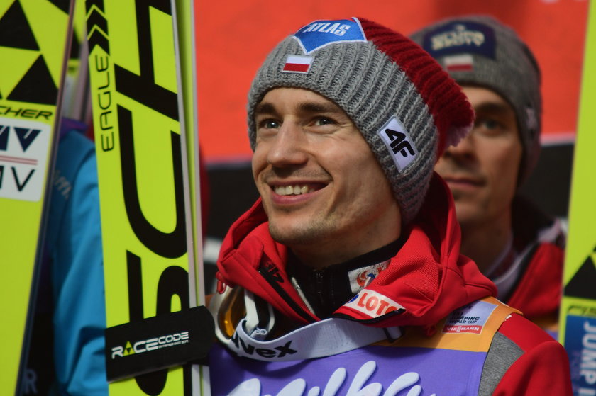 PŚ w Vikersund: Kamil Stoch wygrał kwalifikacje! Żyła zawalił skok