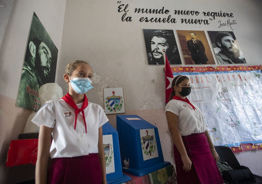 Referendum o porodičnom zakonu na Kubi