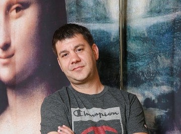 "Krezubi alkoholičar čiji kum taksista vređa Anitu!" Razdor među fan grupama pred finale Elite 9