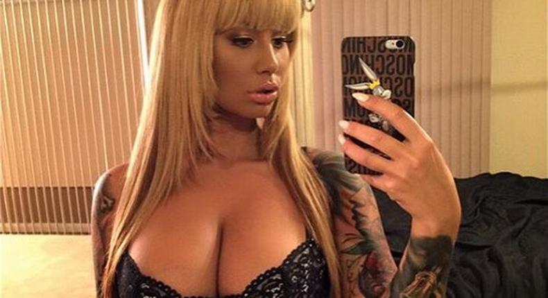 American model, Amber Rose, rocks brand new look