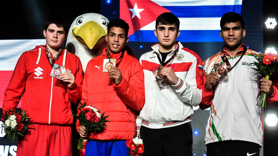 Jakub Straszewski, Jorge Luis Felimon Lobaina, medaliści MMŚ w boksie w wadze ciężkiej