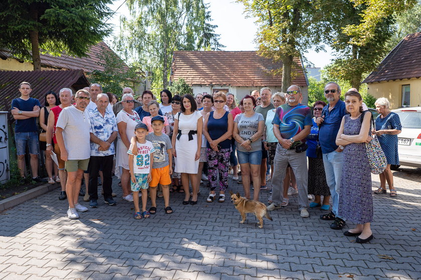 Mieszkańcy osiedla Ziołowa mają dość życia w zawieszeniu. Chcą konkretnych decyzji urzędników