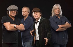 AC/DC przerywa trasę koncertową. Inaczej Brian Johnson ogłuchnie
