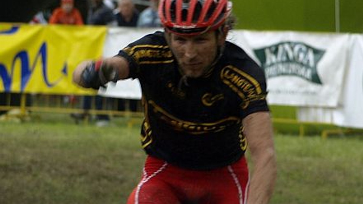 Marek Galiński (JBG-2 Professional MTB Team) odniósł drugie z rzędu zwycięstwo w zawodach zaliczanych do cyklu Lang Team Grand Prix MTB. Po wygranej w Bielawie najlepszy polski kolarz górski w historii nie dał szans rywalom w Nałęczowie.