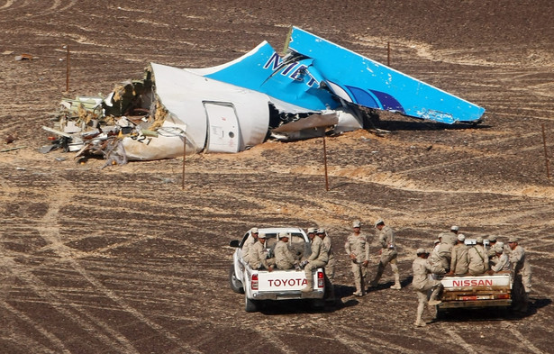 Brytyjscy śledczy: W rosyjskim samolocie była bomba. Cameron i Obama: To prawdopodobne