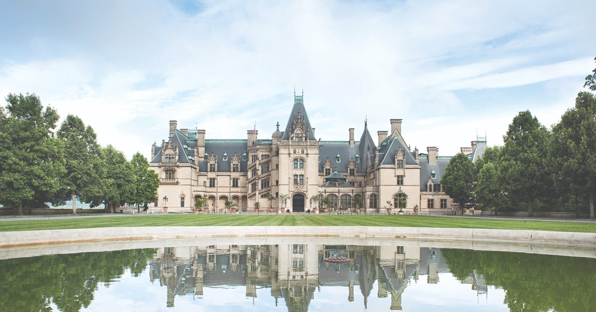 take-a-look-inside-the-largest-house-in-the-us-a-vanderbilt-s-130