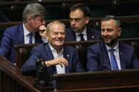 W KO cieszą się z rozpadu PiS. "Niektórzy wierzą, iż już wygraliśmy wybory"