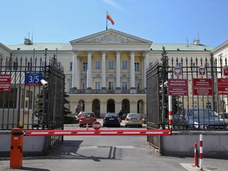 Obniżki pensji wchodzą w życie już w lipcu 2018 r.