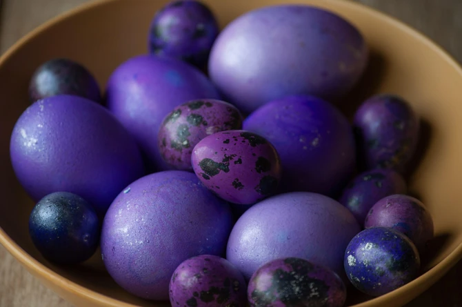 Ljubičasta jaja za Uskrs