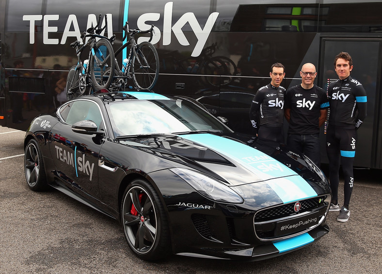 Jaguar F-Type - Sky Team