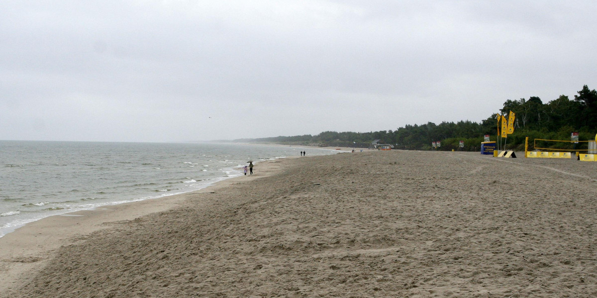 Niedaleko plaży w Łebie znaleziono zwłoki