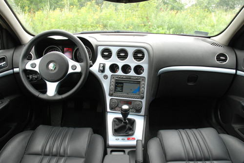Alfa Romeo 159 3.2 V6 Q4 - Wygląda lepiej niż jeździ