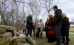 Doradcy Trumpa z wizytą w warszawskim zoo. 'Ta wyprawa pozwoli nam zrozumieć historię Polski'