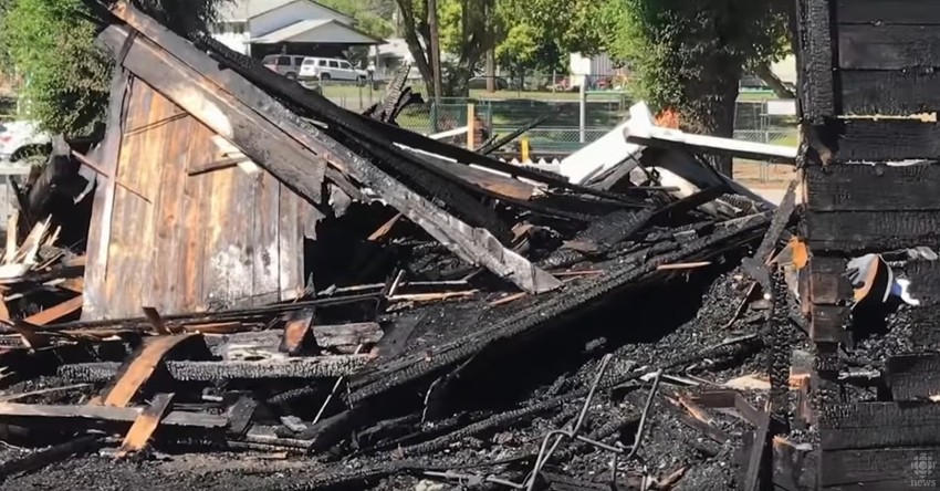 Zapaljena crkva u Britanskoj Kolumbiji u Kanadi