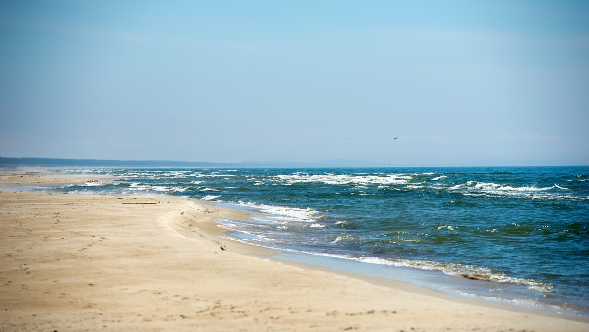 Dariusz Derlich otworzył zejście na plażę w Jantarze