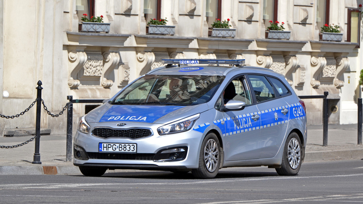 Opole: policja przesłuchuje świadków ws. ostrzelania mieszkania wolontariuszki TOZ