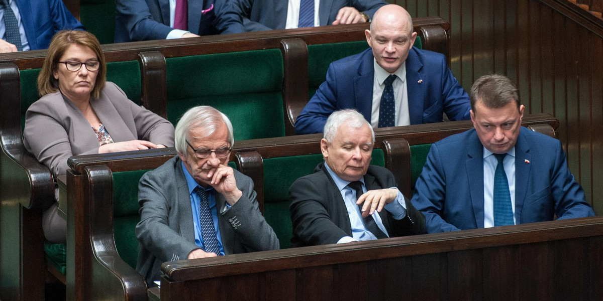 Kaczyński namieszał w PiS. Mają problem