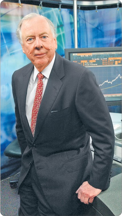 82-letni T. Boone Pickens pozostaje jednym z najbardziej innowacyjnych biznesmenów w Stanach Zjednoczonych. Nie waha się podejmować ryzyka – teraz postawił na zielone technologie Fot. Bloomberg
