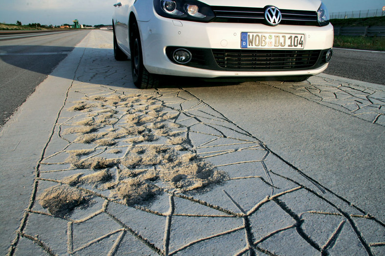 Potrzebne jak ciepła czapka: Test opon zimowych w rozmiarze 195/65 R 15 T/H