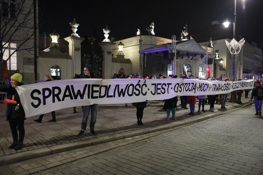 Protesty w obronie sądów